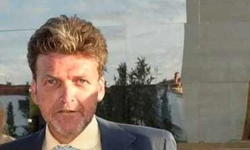 1 benjamin deschidere jpg jpeg