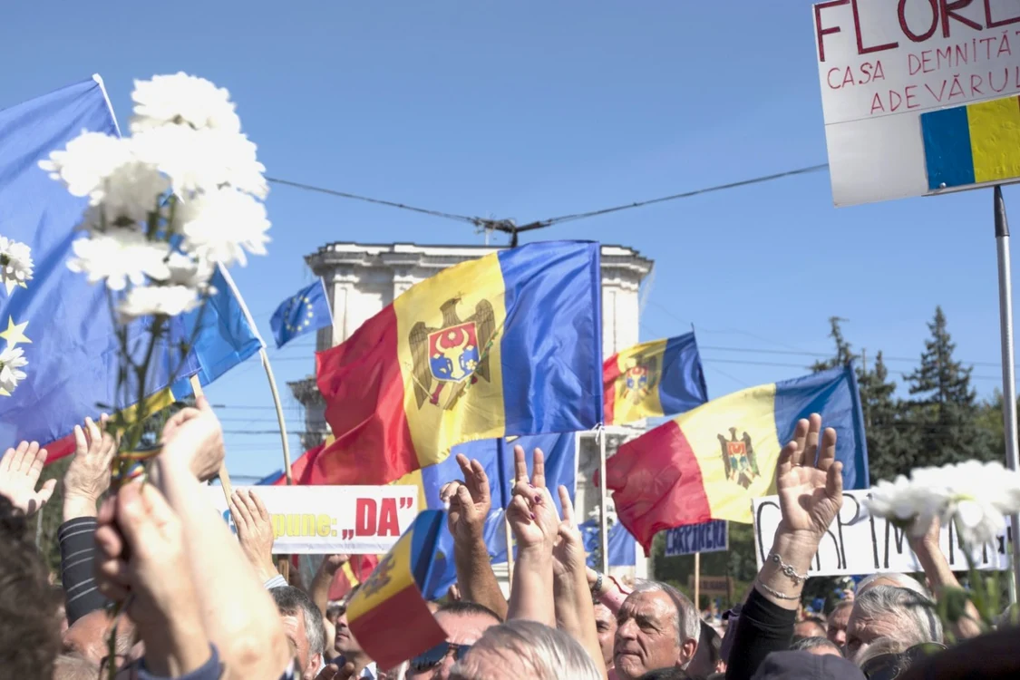 Moldovenii consideră că un patriot adevărat este cel pregătit să-şi apere ţara în orice moment. FOTO Adevărul