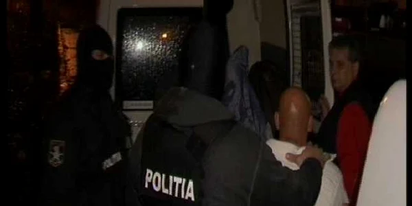 Proxeneţii au ajuns după gratii