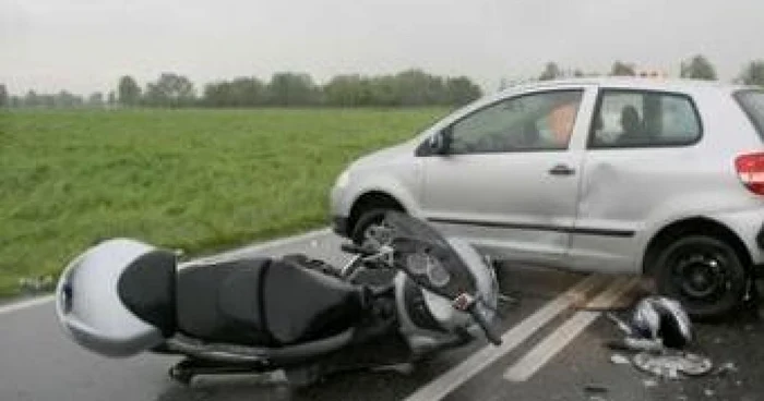 Italia: un român a murit într-un accident de scuter