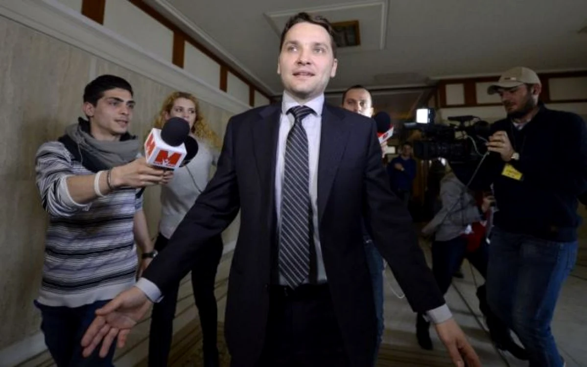 Şova a stat câteva zeci de minute la DNA. Foto: Arhiva Adevărul
