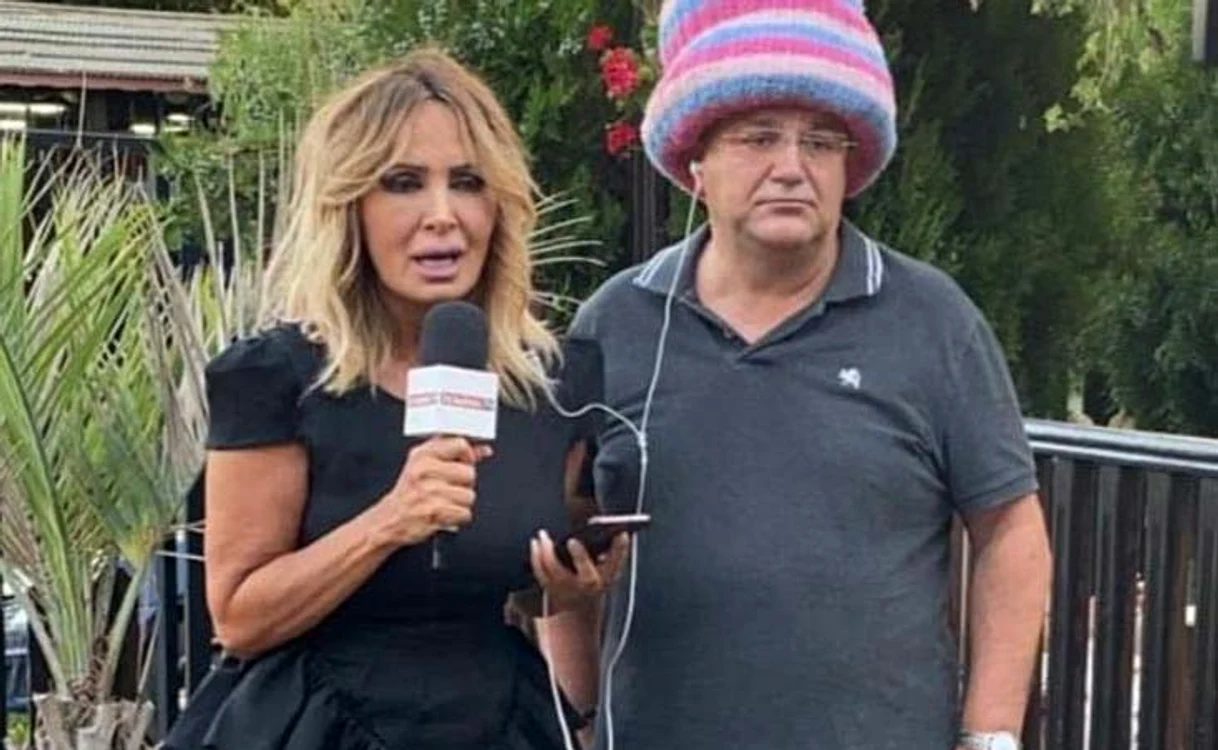 
    Axinte: ”Liviu  s-a certat  şi cu Daniela  Györfi, zice  că el a compus  piesa «De ce  mă minţi?»”  