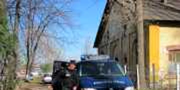 Tânăra a fost amendată de jadarmii olteni (foto arhiva)