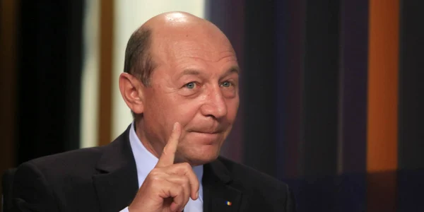 6 traian basescu prima iubita jpg jpeg