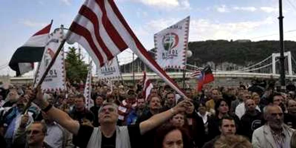 Extrema-dreaptă europeană a format o alianţă care se opune Uniunii Europene