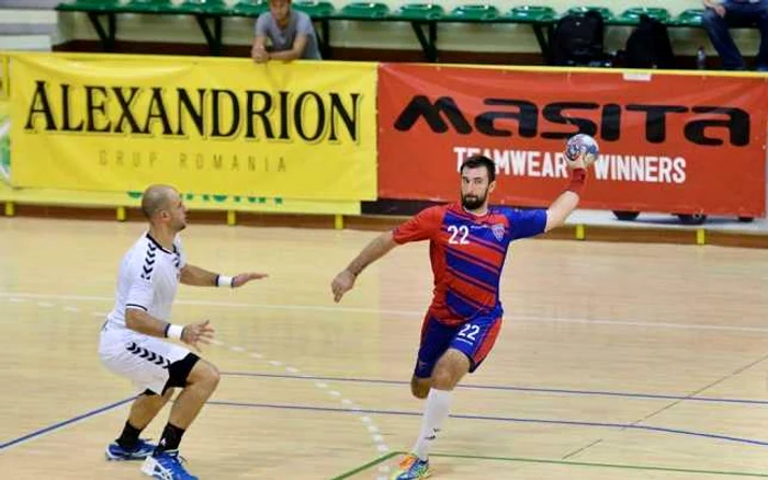 Alexandrion susţine echipa de handbal Steaua