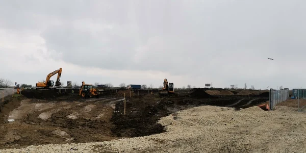 Au început lucrările de construţie la primul IKEA din afara Bucureştiului FOTO Ş.Both