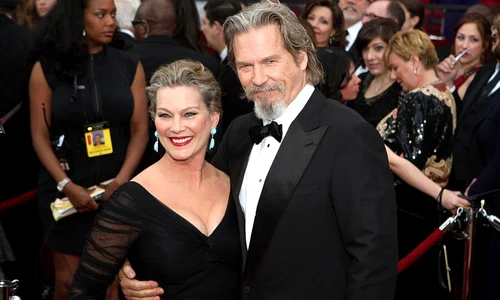 jeff bridges shutterstock 185455103 jpg