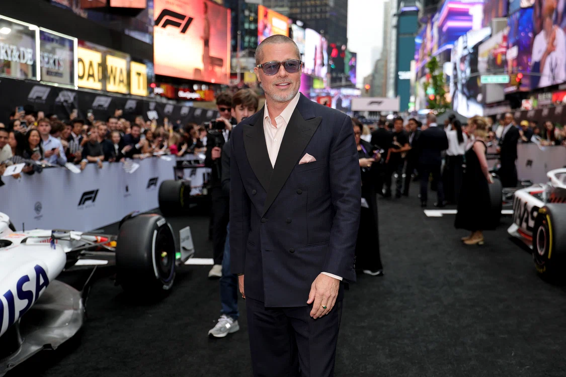 Brad Pitt și Ines de Ramon la premiera mondială a filmului F1,16 iunie 2025, New York, Foto Jamie McCarthy, Getty Images pentru Warner Bros (4) jpg