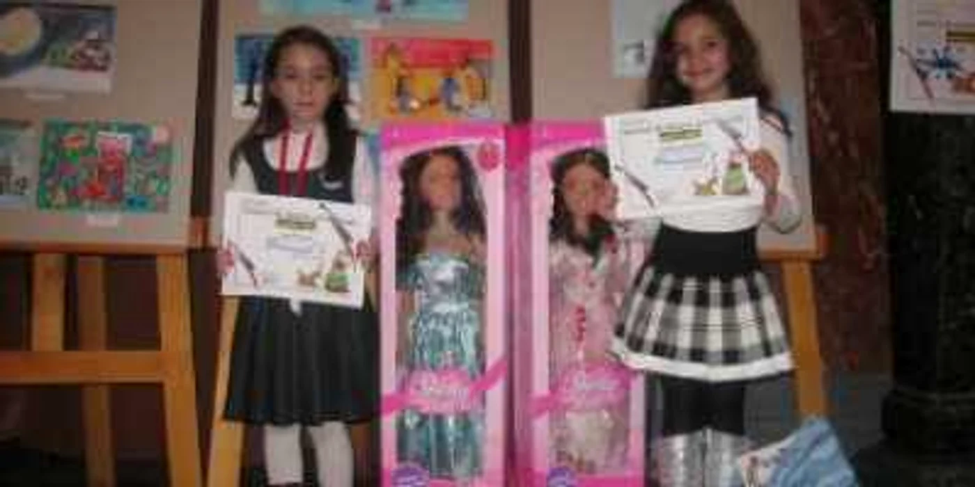 Nuria Gioroceanu şi Isabelle Anne-Marie Girard, două fetiţe de Oscar