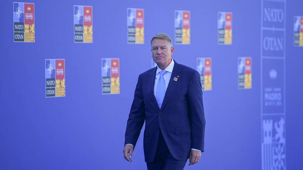 Iohannis, noi precizări despre drona căzută în România: Am informat aliații NATO. În situația de război la graniță avem o situație fluidă