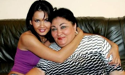 oana zavoranu mama jpeg