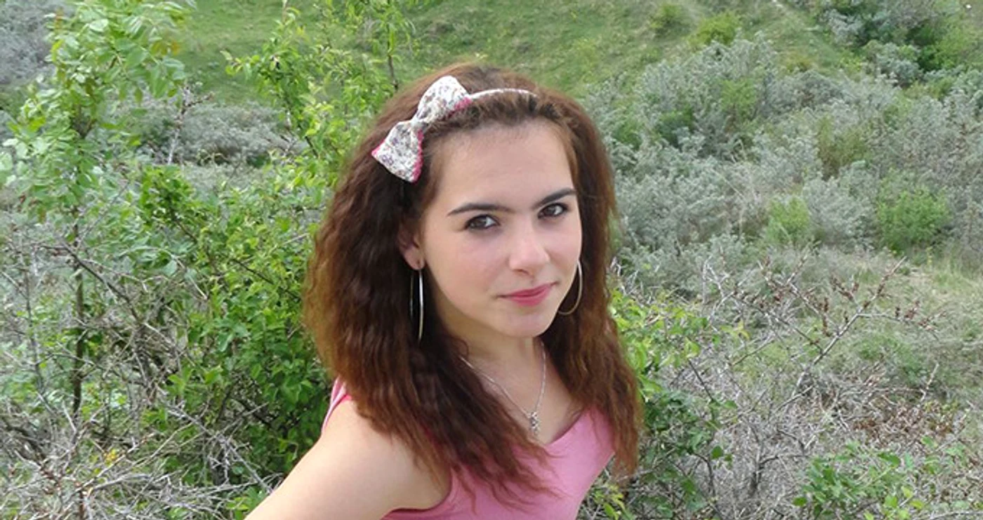 
    Ioana se află într-un spital din Germania, unde a stat în comă timp de câteva luni. Până la acest episod, ea a fost torturată de nenumărate oriCaptură Pro TV  