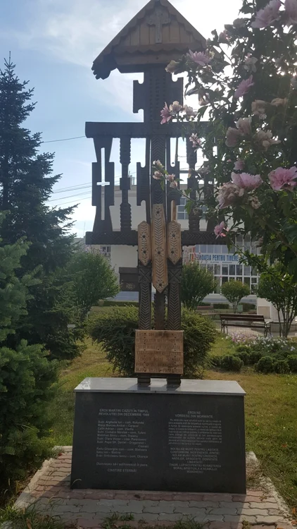Troita inchinata eroilor neamului Slatina Olt (6) jpg jpeg