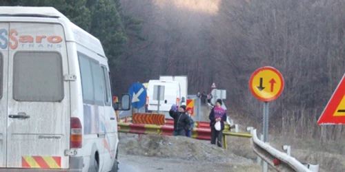 Drumurile judeţene au intrat în lucrări de asfaltare