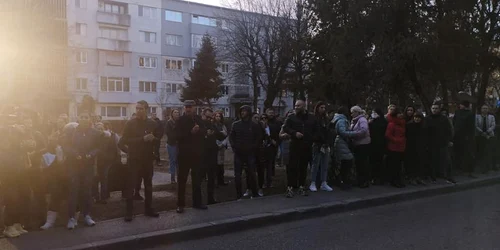 Protestul părinților de la Școala Coresi. FOTO Facebook