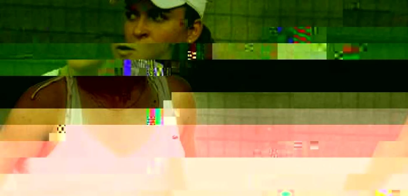 TENIS: Alexandra Dulgheru s-a calificat în sferturile turneului de la St Malo