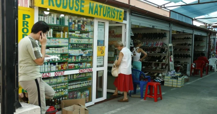 Suplimentele alimentare nocive se pot găsi atât în magazinele naturiste, cât şi pe internet FOTO Arhivă