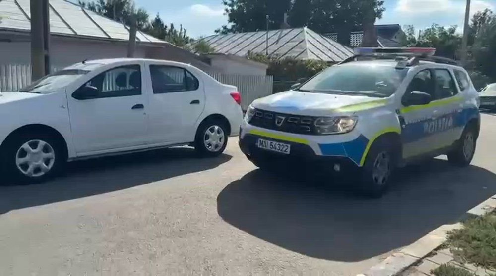 Desfășurare de forțe în Țăndărei, după ce un bărbat a fost ucis din cauza unui teren. Patru persoane au fost reținute