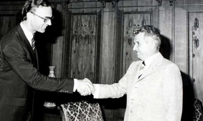 Cum a ascuns Ceauşescu de FMI situaţia reală a economiei româneşti jpeg
