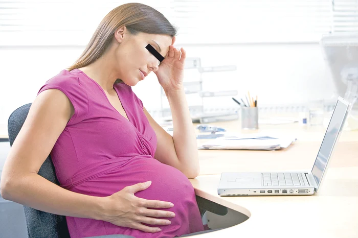 
    Legea permite să fii mamă surogat, însă nu acceptă compensaţiile de ordin financiar  