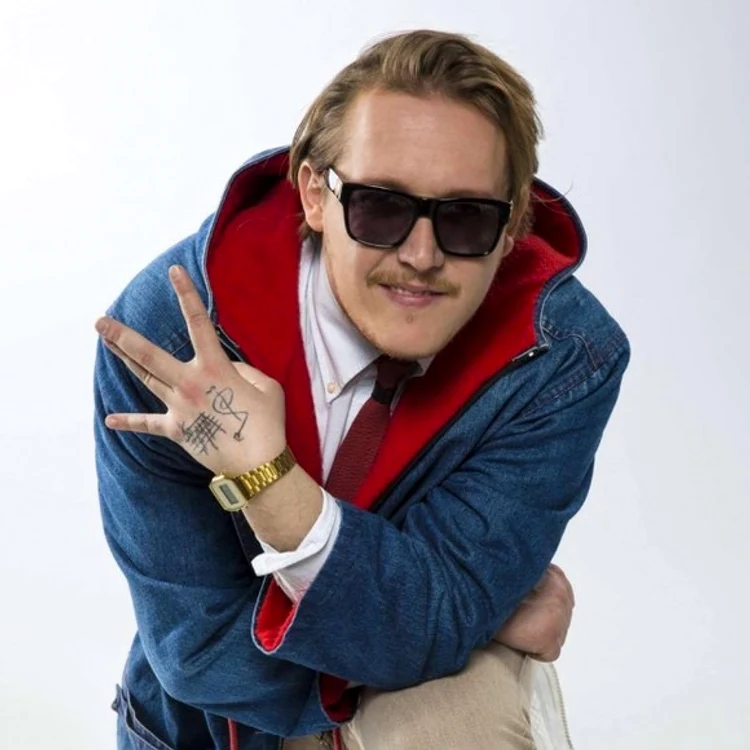 
    Whats Up are probleme de sănătate  