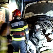 masina acoperis casa ph foto ISU Prahova jpg