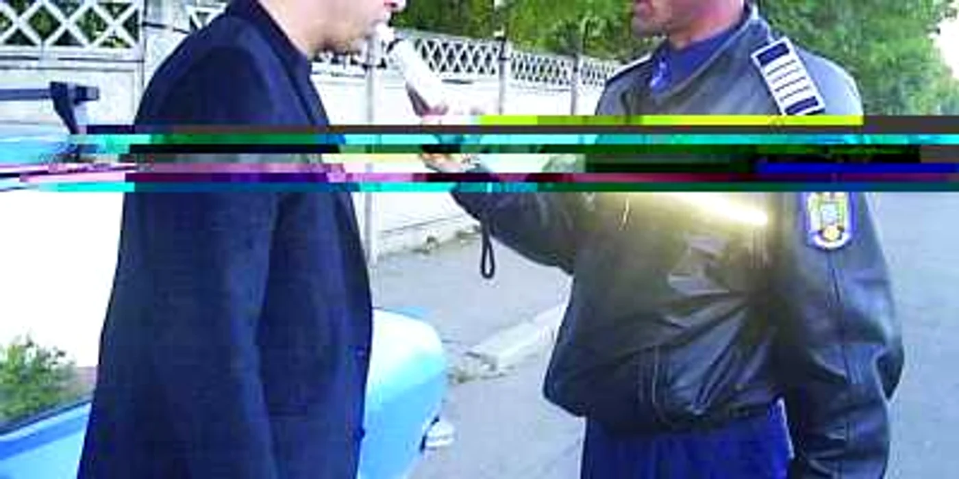 Șoferul era atât de beat incât nu se putea ține pe picioare
