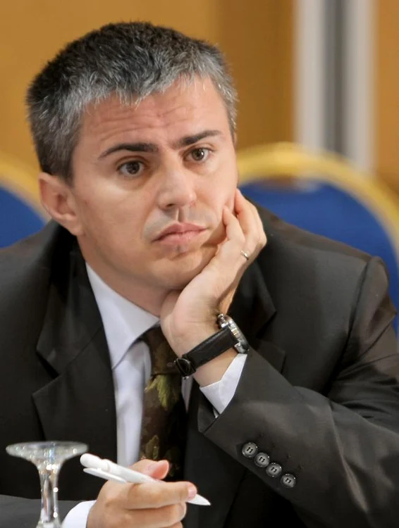
    Gabriel Biriș și-a dat singur demisia, nefiindu-i solicitată  