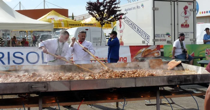 Demonstraţia gastronomică a fost omologată de către International Gastro Show Cooking Entertainment
