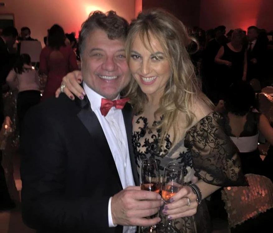 
    Florentina nu se grăbeşte să facă din nou marele pasFoto Click! de la Prima Tv  