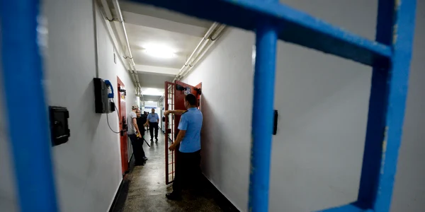 Toate celulele vor fi deschise de gardieni, iar deținuții vor avea voie să primească vizite în sala special amenajată jpeg