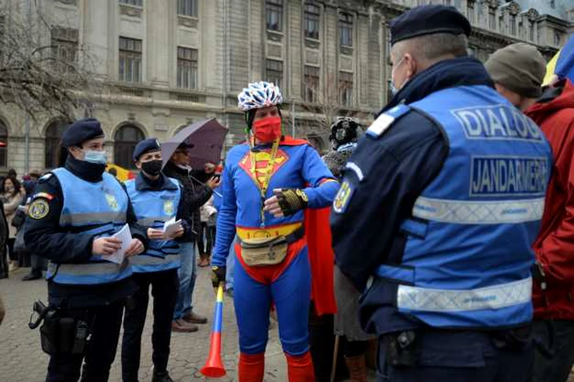 Protestatarii spun că nu cred în COVID-19