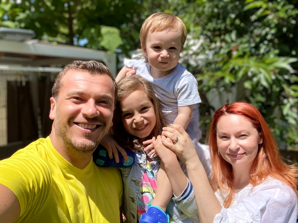 Dan Cruceru și familia lui frumoasă