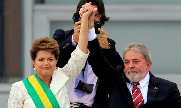 Lula da Silva (dreapta) şi Dilma Rousseff