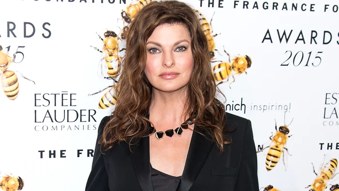 Linda Evangelista a pozat pentru coperta revistei People Sursă foto: Gettyimages