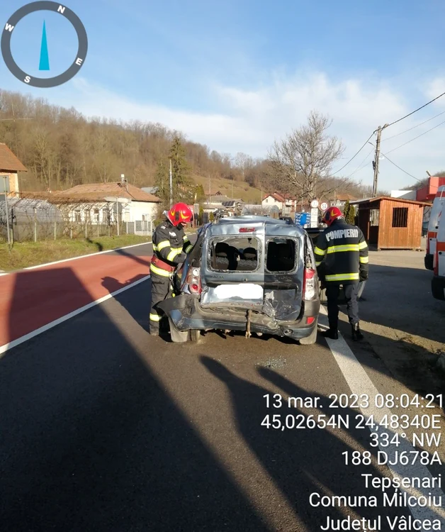 Carambol pe Dealul Negru DN7 între Vâlcea și Argeș soldat cu patru victime Foto ISU Vâlcea