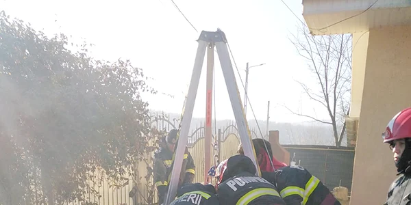 sinucidere fantana FOTO ISU Vaslui jpeg