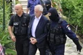 Sorin Oprescu a fost săltat de mascați din casa lui, în septembrie 2015, după ce tocmai primise mită 25 000 de euro jpeg