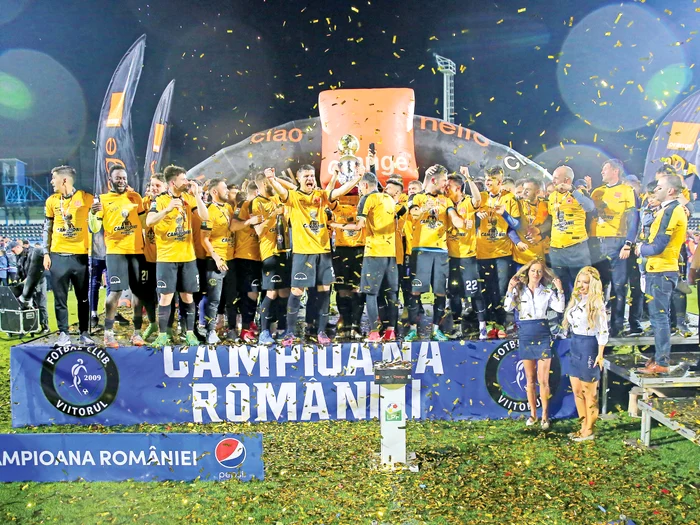 Constănţenii sunt acum şi în acte campionii României. Forurile din România au judecat regulamentele în favoarea lor. Rămâne de văzut dacă Becali va iniţia acţiunea la TAS şi dacă va avea succesFoto Click!