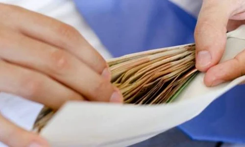 Mită la plic pentru doi polițiști vâlceni Foto avocat ro jpg