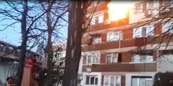 incendiu bloc Galati