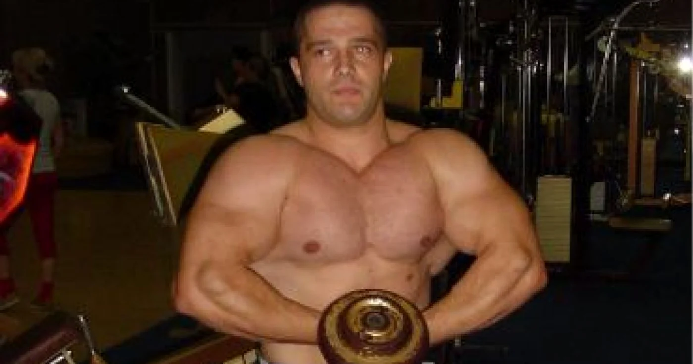 Ploieşti: Gabriel Ştefan a făcut performanţă clădindu-şi armonios trupul