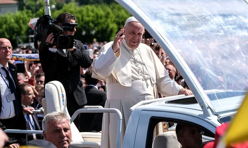 Pluralismul religios: o concesie faţă de modernitatea tîrzie? jpeg