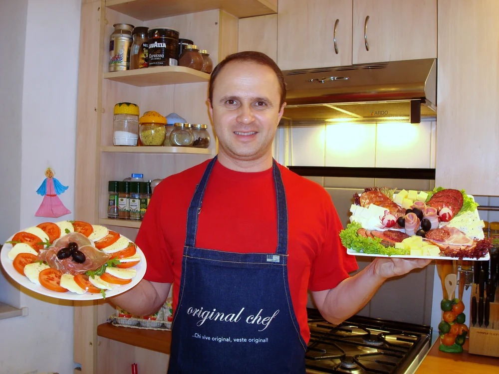 Grig Chiroiu este expert în bucătărie
