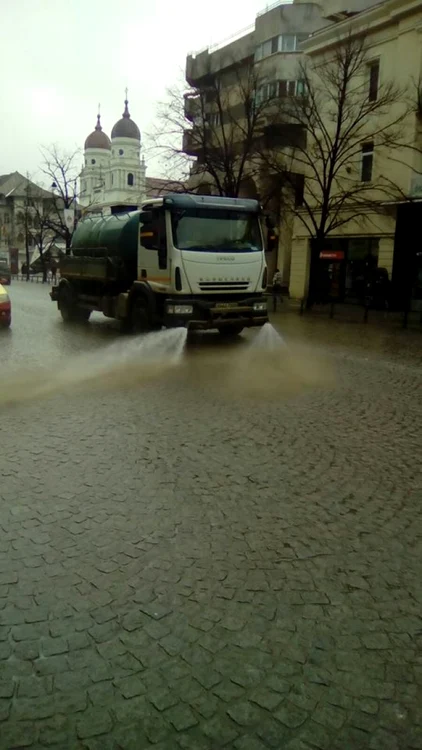 Curăţenie în Iaşi FOTO Primăria Iaşi