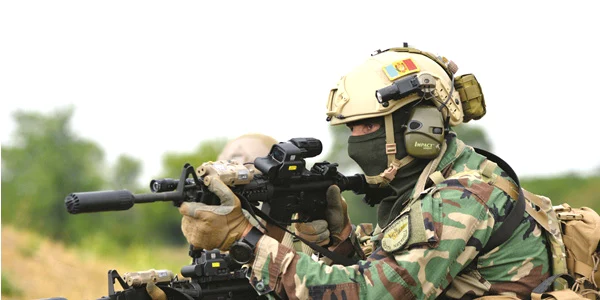 Militari exercitii FOTO Army md jpeg