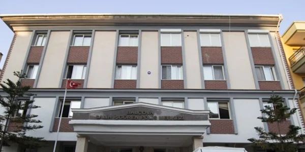 atac armat intr o sectie de politie din izmir foto x png