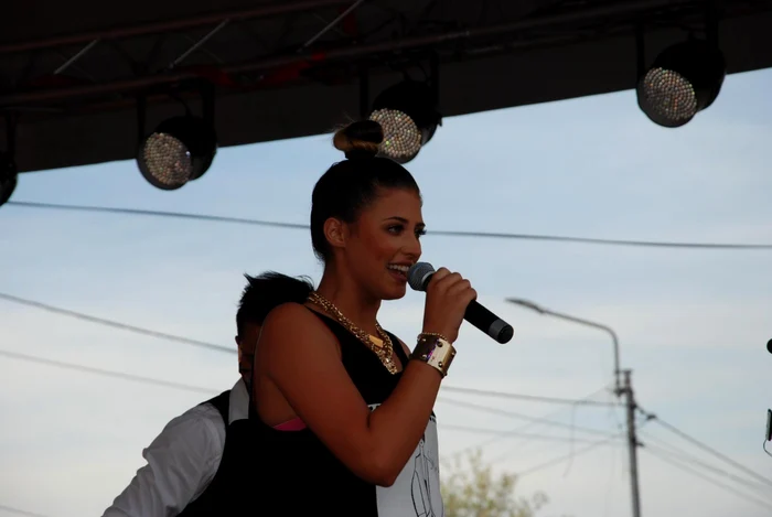 Antonia va urc ape scena din Brezoi sâmbătă seara. Foto arhivă Adevărul