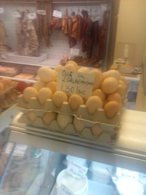 Cu ochii n 3,14 jpeg